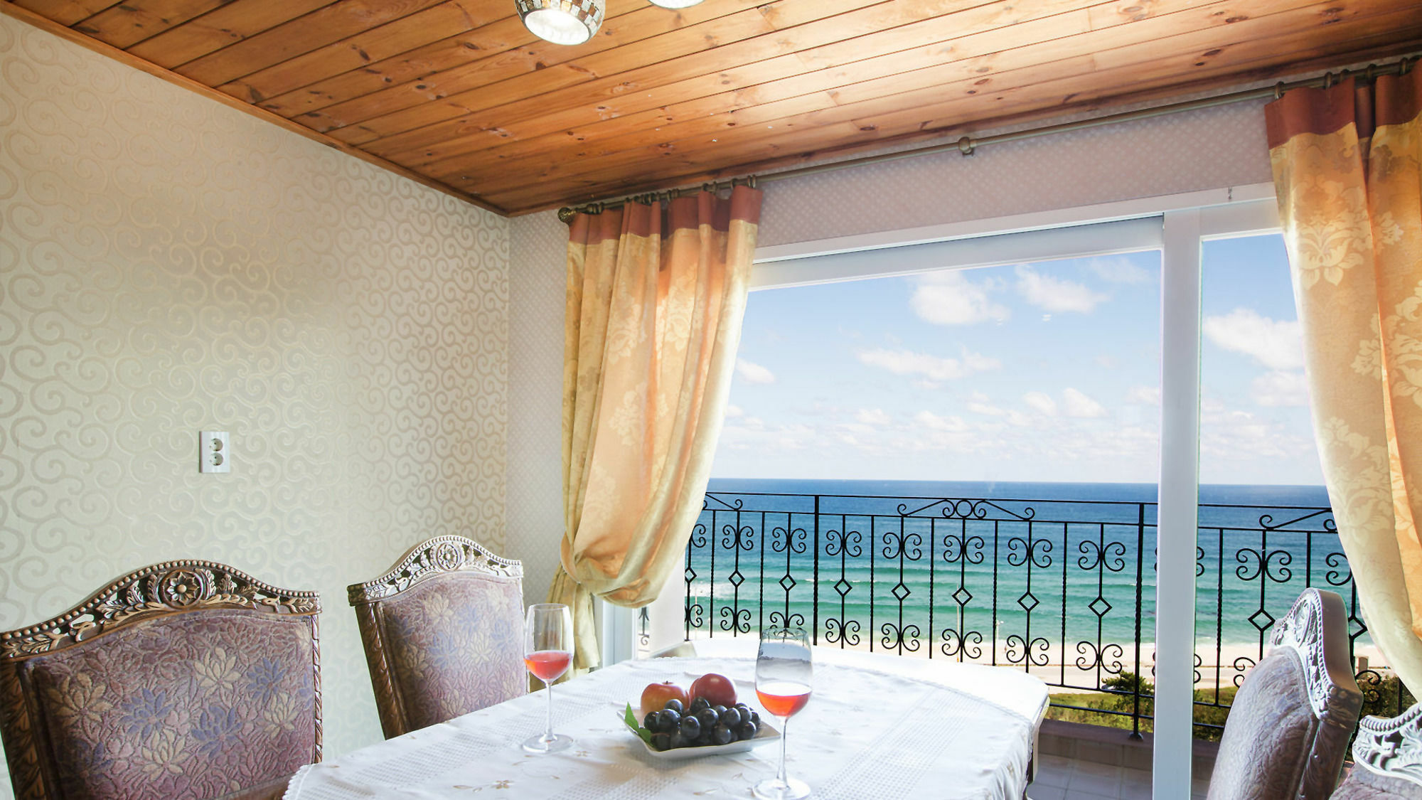 Venice House Каннин Екстер'єр фото